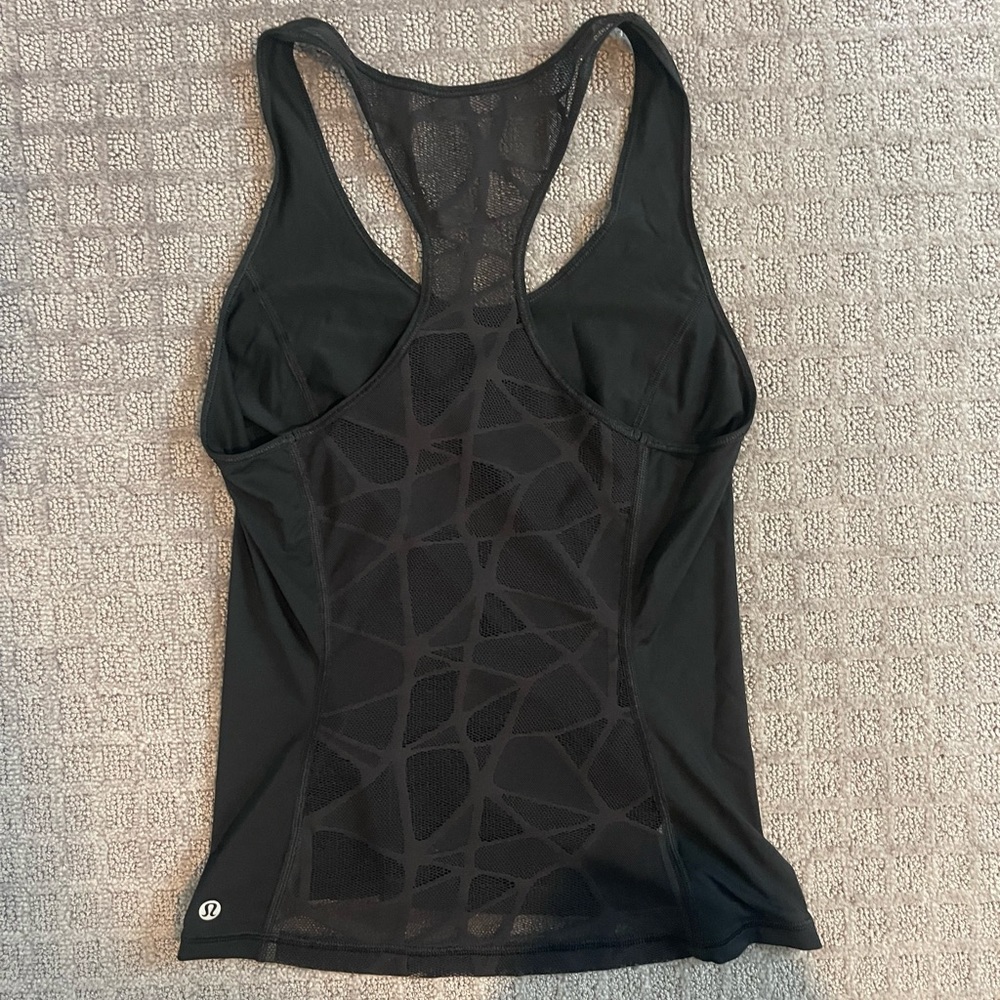 Lululemon tank top